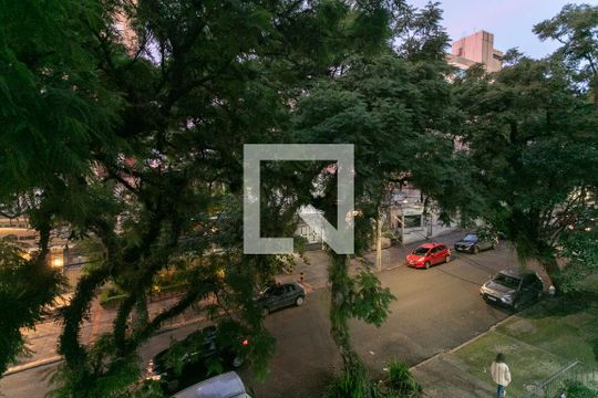 Vista Quarto 3 de apartamento à venda com 3 quartos, 105m² em Floresta, Porto Alegre