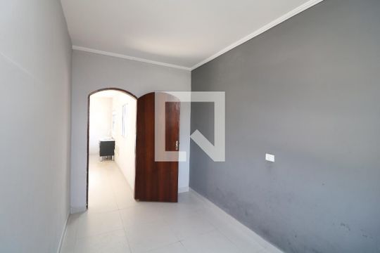 Quarto 2 de casa para alugar com 2 quartos, 70m² em Jardim Vila Carrao, São Paulo