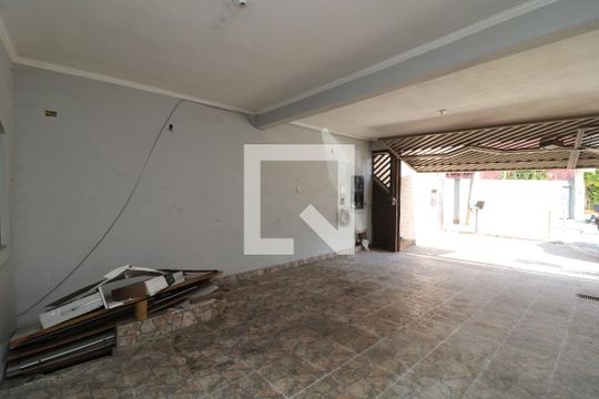 Garagem de casa para alugar com 2 quartos, 70m² em Jardim Vila Carrao, São Paulo