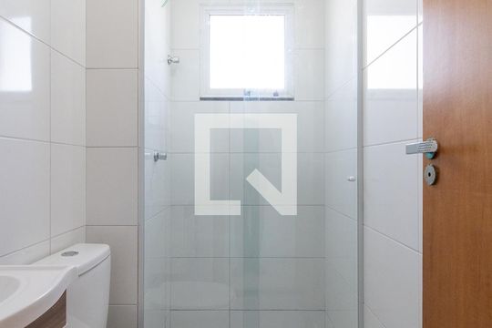 Banheiro de apartamento para alugar com 2 quartos, 40m² em Vila Matilde, São Paulo