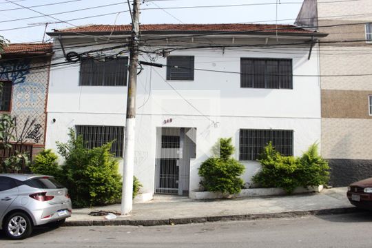 Fachada de casa à venda com 4 quartos, 100m² em Santana, São Paulo