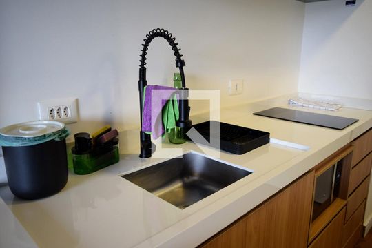 Cozinha de kitnet/studio à venda com 1 quarto, 25m² em Pinheiros, São Paulo