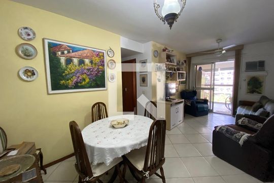 Sala de apartamento para alugar com 2 quartos, 80m² em Barra Olímpica, Rio de Janeiro