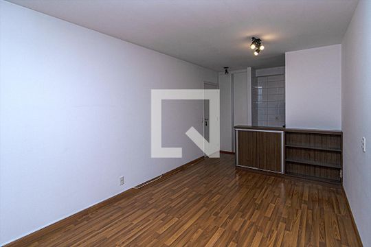 Sala de apartamento para alugar com 3 quartos, 65m² em Vila Vera, São Paulo