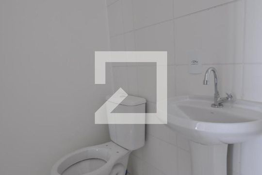 Banheiro de apartamento para alugar com 2 quartos, 40m² em Vila Guilherme, São Paulo