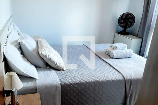 Quarto de apartamento para alugar com 1 quarto, 40m² em Portão, Curitiba