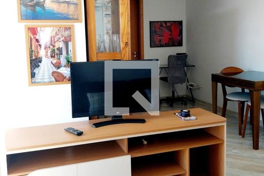 Sala de apartamento para alugar com 1 quarto, 40m² em Portão, Curitiba