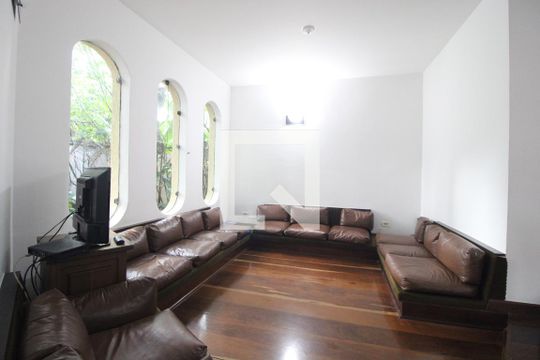 Sala de casa à venda com 4 quartos, 400m² em Jardim Marajoara, São Paulo