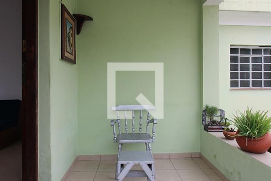 Hall de entrada de casa à venda com 3 quartos, 179m² em Baeta Neves, São Bernardo do Campo