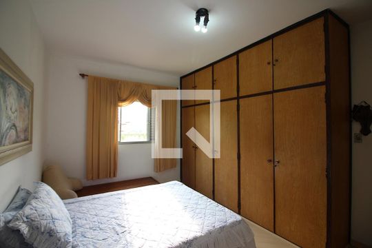 Quarto 1 de casa à venda com 3 quartos, 179m² em Baeta Neves, São Bernardo do Campo