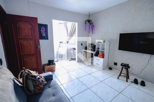 Sala de apartamento à venda com 3 quartos, 63m² em Vila Cloris, Belo Horizonte