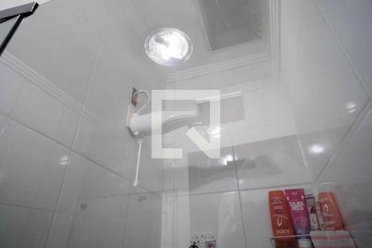 Banheiro de casa à venda com 3 quartos, 100m² em Jardim Matarazzo, São Paulo