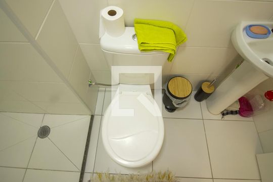 Banheiro da Suíte de apartamento para alugar com 1 quarto, 38m² em Vila Ema, São Paulo