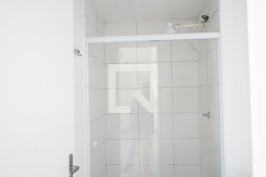 Banheiro de kitnet/studio à venda com 1 quarto, 28m² em Brás, São Paulo