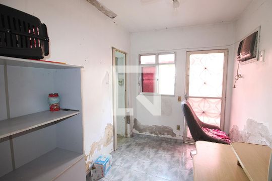 Quart 2 casa 3 de casa à venda com 6 quartos, 550m² em Piedade, Rio de Janeiro
