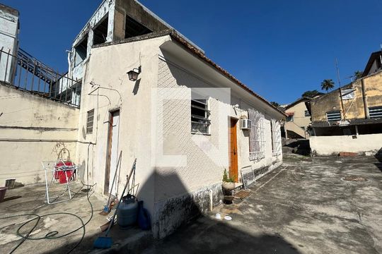 Fachada casa 2 de casa à venda com 6 quartos, 550m² em Piedade, Rio de Janeiro