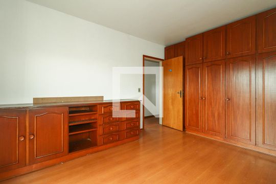 Suíte de apartamento à venda com 3 quartos, 108m² em Petrópolis, Porto Alegre