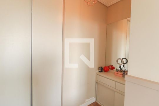 Suíte de apartamento à venda com 2 quartos, 68m² em Jardim Tereza Cristina, Jundiaí