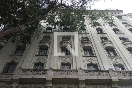Fachada de kitnet/studio à venda com 1 quarto, 40m² em Centro Histórico de São Paulo, São Paulo