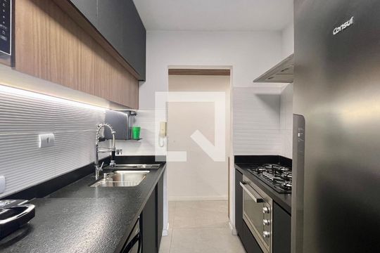 Cozinha de apartamento à venda com 2 quartos, 58m² em Pinheiros, São Paulo