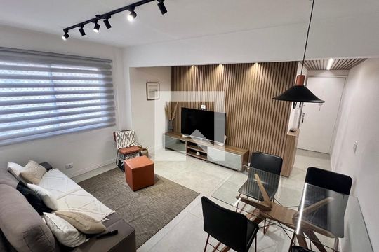 Sala de apartamento à venda com 2 quartos, 58m² em Pinheiros, São Paulo