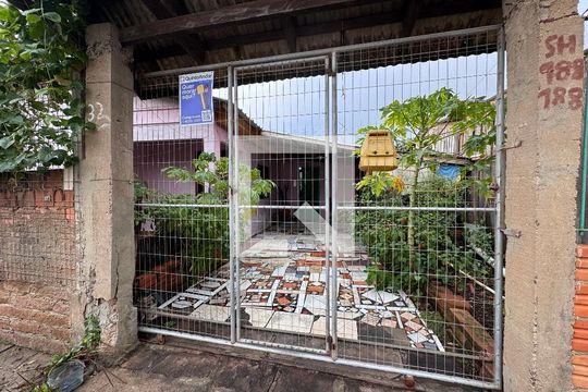 Fachada de casa para alugar com 2 quartos, 80m² em Campina, São Leopoldo