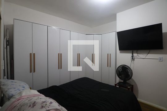 Quarto 1 de apartamento à venda com 2 quartos, 88m² em Niterói, Canoas