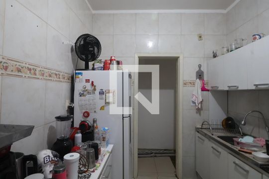 Cozinha de apartamento à venda com 2 quartos, 88m² em Niterói, Canoas