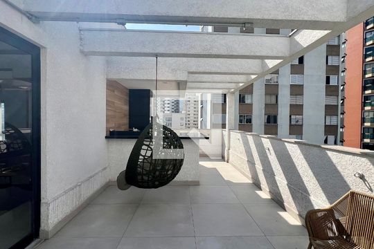 Área comum de kitnet/studio para alugar com 1 quarto, 27m² em Pinheiros, São Paulo