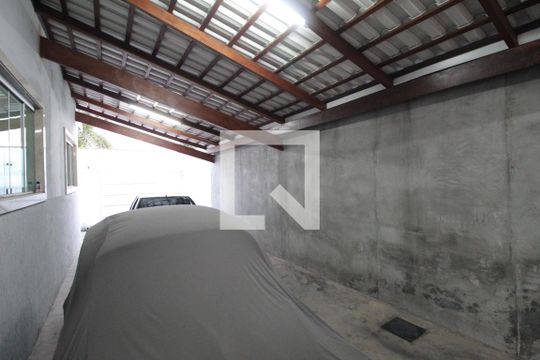 Garagem de casa à venda com 3 quartos, 450m² em Céu Azul, Belo Horizonte