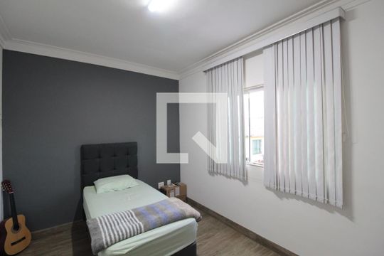 Quarto 2 de casa à venda com 3 quartos, 450m² em Céu Azul, Belo Horizonte