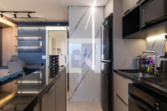 Cozinha de apartamento à venda com 1 quarto, 51m² em Perdizes, São Paulo