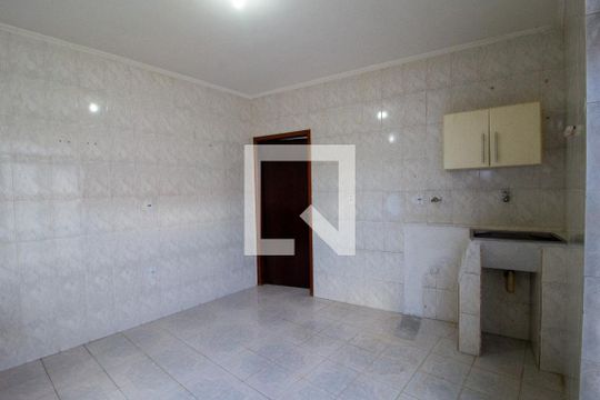Área de Serviço de casa para alugar com 1 quarto, 125m² em Jardim Guaruja, Sorocaba
