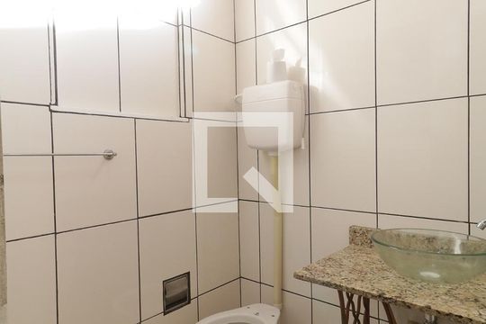 Banheiro de casa para alugar com 2 quartos, 101m² em Engenho de Dentro, Rio de Janeiro