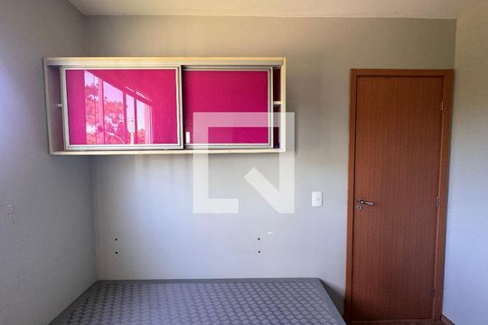 Quarto 2 de apartamento à venda com 2 quartos, 45m² em Santo Andre, São Leopoldo
