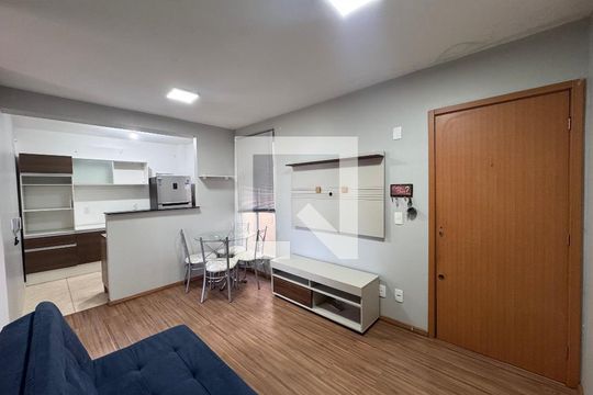 Sala de apartamento à venda com 2 quartos, 45m² em Santo Andre, São Leopoldo