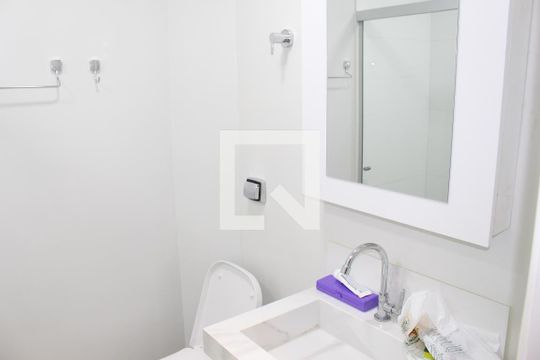 Banheiro de apartamento para alugar com 1 quarto, 45m² em Santa Cecilia, São Paulo