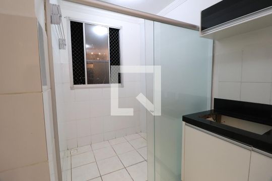 Área de Serviço de apartamento para alugar com 2 quartos, 45m² em Mansour, Uberlândia