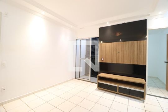 Sala de apartamento para alugar com 2 quartos, 45m² em Mansour, Uberlândia