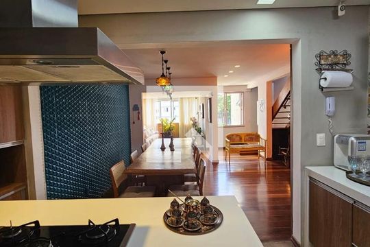 Cozinha de apartamento à venda com 4 quartos, 305m² em Grajaú, Belo Horizonte