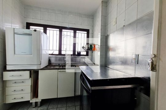 Cozinha - Armários de apartamento para alugar com 3 quartos, 144m² em Fazenda Morumbi, São Paulo