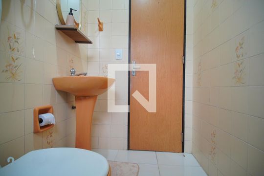 Banheiro de kitnet/studio à venda com 1 quarto, 34m² em Centro, Novo Hamburgo