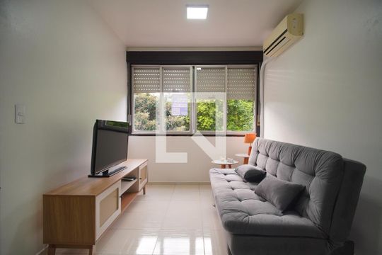 Sala/Quarto de kitnet/studio à venda com 1 quarto, 34m² em Centro, Novo Hamburgo