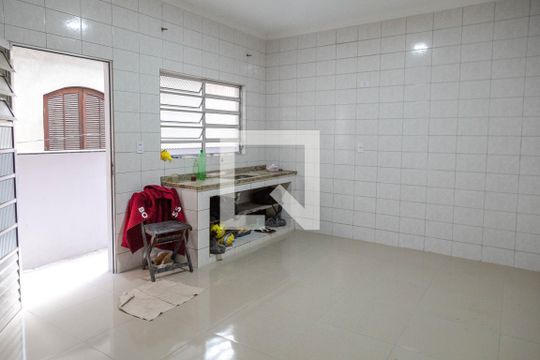 Cozinha de casa para alugar com 1 quarto, 50m² em Vila Bremen, Guarulhos