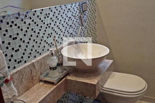 Casa à venda com NaN quartos, m² em Vila Suzana, São Paulo
