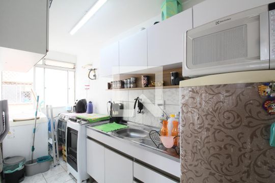 Cozinha de apartamento à venda com 3 quartos, 66m² em Super Quadra Morumbi, São Paulo
