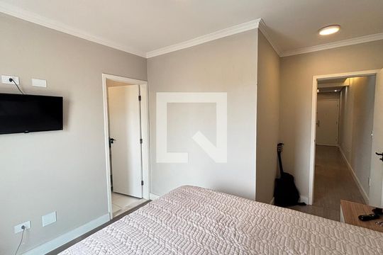 Suíte  de apartamento à venda com 2 quartos, 100m² em Vila Valparaíso, Santo André