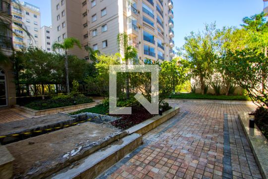 Área comum de apartamento à venda com 4 quartos, 201m² em Vila Bastos, Santo André