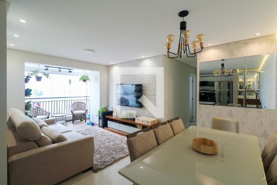 Sala de apartamento à venda com 2 quartos, 69m² em Olímpico, São Caetano do Sul