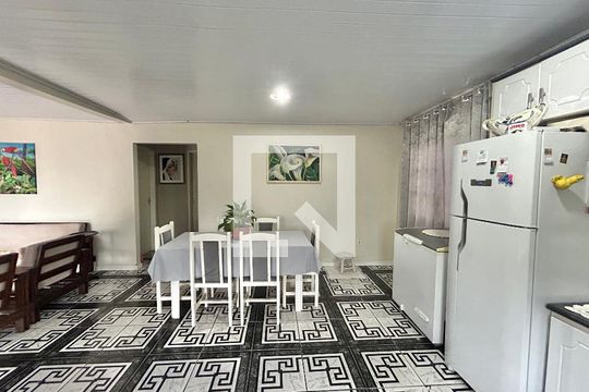 Cozinha de casa à venda com 2 quartos, 88m² em Rincão, Novo Hamburgo